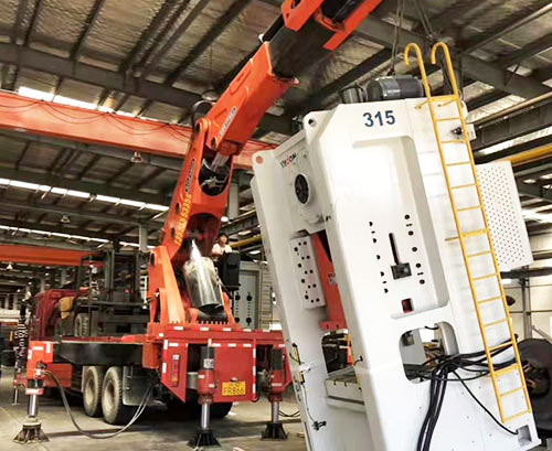 盐山县提升工作效率，选择优质折臂吊租赁服务