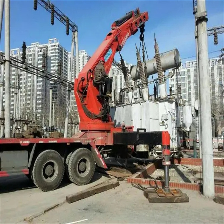 盐山县就近吊车出租|工地厂房吊装设备租赁|24小时高效响应