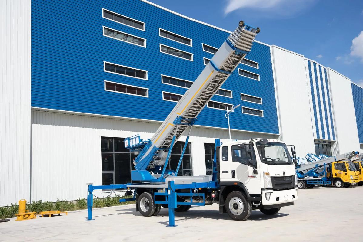 盐山县小型云梯车上料车租赁多少钱