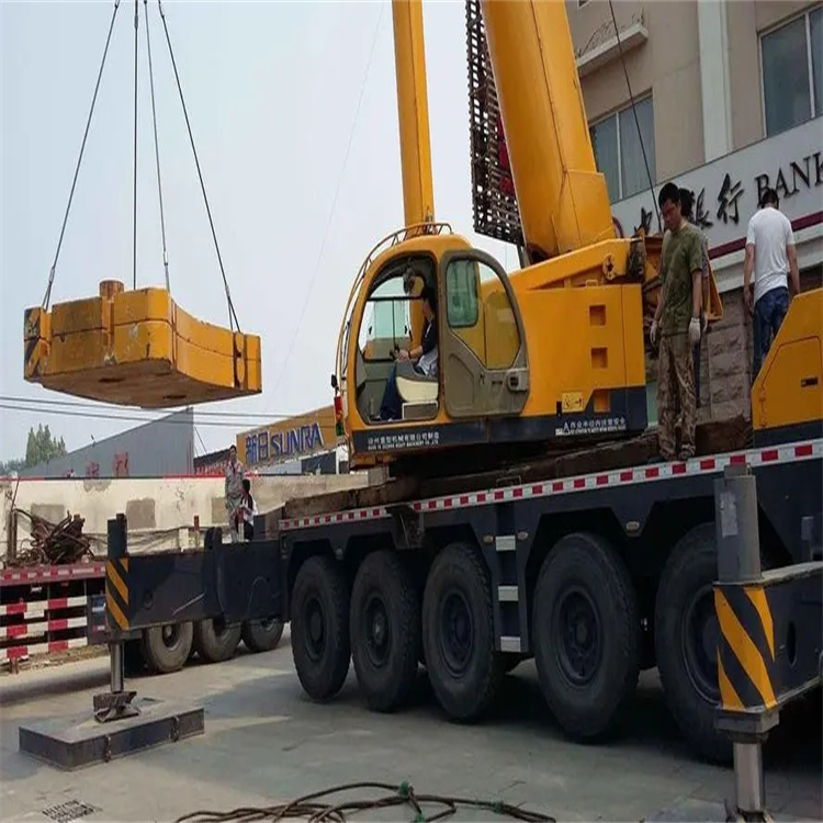 盐山县当地吊车出租|机器吊装|75吨|工厂搬迁服务